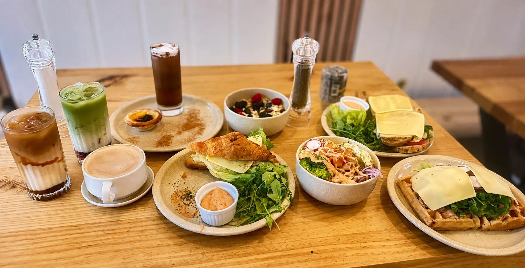 Mesa de brunch